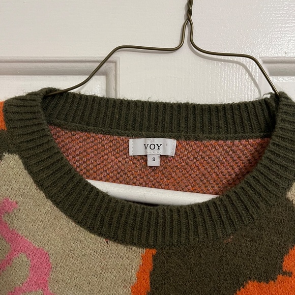 Voy size S green/pink/cream/orange sweater - Picture 4 of 5